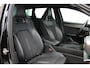 CUPRA Leon Sportstourer 1.4 e-Hybrid 245 | Incl. 12 maanden Garantie | Stoel/stuurverwarming | Achteruitrijcamera | Keyless entry/start | Apple CarPlay/Android Auto | Elektrische kofferbakklep | Parkeersensoren V+A | Climate controle | Adaptive cruise controle | Navigatie | Draadloze telefoonlader | Origineel NL Auto | NAP |