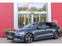 Volvo V60 2.0 T6 350PK Plug-in hybrid AWD Plus Dark | PANORAMISCH SCHUIF/KANTELDAK | PREMIUM AUDIO HARMAN/KARDON | NAVIGATIE VIA GOOGLE AUTO | APPLE CARPLAY / ANDROID AUTO | FULL-LED KOPLAMPEN | VERLICHTINGSPACK 2 | TREKHAAK MET SEMI ELEKTRISCH INKLAPBARE KOGEL 1800KG TREKGEWICHT! | 19'' 5-DOUBLE SPAAKS MATT GRAPHITE / DIAMOND CUT VELGEN | LEDEREN BEKLEDING | POWER SEATS - BESTUURDERS- EN PASSAGIERSSTOEL ELEKTRISCHVERSTELBAAR MET GEHEUGEN, ELEKTRISCH VERSTELBARE ZITVERLENGERS /LENDESTEUN VIERVOUDIG | STOEL- EN ACHTERBANKVERWARMING | STUURVERWARMING | VOORRUITVERWARMING | PARKEERVERWARMING MET TIMER (STANDKACHEL) | VISUAL PARK ASSIST - CAMERA VOOR + ACHTER INCL. 360 GRADEN VIEW | EXTRA GETINTE ACHTERRUITEN | ELEKTRISCH BEDIENBARE ACHTERKLEP | ELEKTRISCH INKLAPBARE BUITENSPIEGELS |