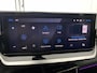 Peugeot e-2008 EV GT 54 kWh | Apple carplay | Navi | Sportstoelen | LED | Cruise ad. | Camera | Rijstrooksens. | 17 inch