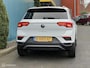 Volkswagen T-Roc 1.0 TSI Style CARPLAY | CRUISE | CLIMA | NAV | PDC | LMV | 38DKM