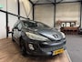 Peugeot 308 SW 1.6 THP Signature / CRUISE / NAVI / Panoramadak /
