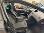 Peugeot 308 SW 1.6 THP Signature / CRUISE / NAVI / Panoramadak /