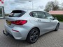 BMW 1-Serie 118i High Executive. RIJKLAARPRIJS! TREKHAAK/AUTOMAAT/SPORTSTOELEN