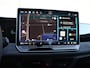 Volkswagen Tiguan R-Line Edition 1.5 eHybrid 204 PK | Navigatie | Trekhaak | Panoramadak | LED Matrix | Black style |
