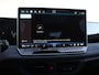 Volkswagen Tiguan R-Line Edition 1.5 eHybrid 204 PK | Navigatie | Trekhaak | Panoramadak | LED Matrix | Black style |