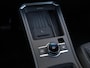 Volkswagen T-Roc Life First Edition 1.5 eTSI 116 PK | Trekhaak | App connect | 18" Torino | Clima |