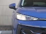 Volkswagen T-Roc Life First Edition 1.5 eTSI 116 PK | Trekhaak | App connect | 18" Torino | Clima |
