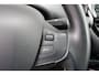 Peugeot 2008 1.2 PureTech Allure | Automaat | Navigatie | Panoramadak | Apple carplay | Bluetooth | 81.500km |