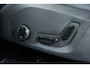 Volvo V60 T8 Automaat Plug-in hybrid AWD Plus Dark | Semi-Electrische Wegklapbare Trekhaak | Harman Kardon Premium Audio | 360° Parkeercamera | Parkeersensoren voor + achter | Stoelverwarming | Panoramadak | Head-Up Display .