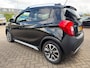 Opel Karl 1.0 Rocks Online Edition met parkeersensoren en en bluetooth telefoon en cruise controle en airco