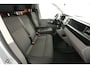 Volkswagen Transporter 2.0 TDI L2H1 150PK | Aut. | Airco | Adap. Cruise | Camera | 3 Zits | Trekhaak | Carplay
