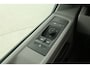 Volkswagen Transporter 2.0 TDI L2H1 150PK | Aut. | Airco | Adap. Cruise | Camera | 3 Zits | Trekhaak | Carplay