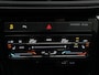 Volkswagen T-Cross R-Line 1.0 TSI 110 PK DSG | LED | Achteruitrijcamera | Stoelverwarming | Adaptieve Cruise Control | Navigatie |