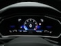 Volkswagen T-Cross R-Line 1.0 TSI 110 PK DSG | LED | Achteruitrijcamera | Stoelverwarming | Adaptieve Cruise Control | Navigatie |