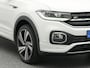 Volkswagen T-Cross R-Line 1.0 TSI 110 PK DSG | LED | Achteruitrijcamera | Stoelverwarming | Adaptieve Cruise Control | Navigatie |