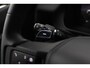 Land Rover Defender OCTA 4.4 P635 Octa | Treeplanken | Trekhaak | Luchtvering | ClearSight | Meridian Surround | Head-Up | Panoramadak