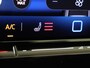 Volkswagen Tiguan 1.5 eHybrid Life Edition | SoH 97% | Trekhaak | 360 camera | Adaptieve demping | Parkeerassistent | Stoelverwarming voor en achter | Dodehoek detectie | Navigatie |