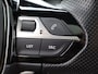 Peugeot e-2008 EV GT Pack 50 kWh | Achteruitrijcamera | Cruise Control Adaptief | Panoramadak | Dodehoekdetectie