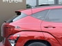 Hyundai Kona 1.6 GDI HEV N Line Sky / Trekhaak 1.300 KG / Schuif- & Kanteldak / BOSE Audio / 360 Camera / Memory Seat / Elek. Bedienbare Voorstoelen / Stoelverwarming Voor + Achter / Stoelverkoeling / Elek. Achterklep /