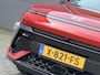 Hyundai Kona 1.6 GDI HEV N Line Sky / Trekhaak 1.300 KG / Schuif- & Kanteldak / BOSE Audio / 360 Camera / Memory Seat / Elek. Bedienbare Voorstoelen / Stoelverwarming Voor + Achter / Stoelverkoeling / Elek. Achterklep /