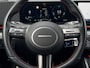 Hyundai Kona 1.6 GDI HEV N Line Sky / Trekhaak 1.300 KG / Schuif- & Kanteldak / BOSE Audio / 360 Camera / Memory Seat / Elek. Bedienbare Voorstoelen / Stoelverwarming Voor + Achter / Stoelverkoeling / Elek. Achterklep /