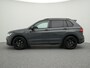 Volkswagen Tiguan R-Line 1.5 TSI 150 PK DSG | LED Matrix IQ | Black Style | Keyless | Trekhaak | Achteruitrijcamera | Navigatie |