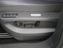 Volkswagen Tiguan 1.5 eHybrid R-Line Edition | SoH 98% | Panoramadak | Trekhaak | Lederen bekleding ‘Varenna’ | Harman/kardon | Adaptieve demping | Head-up display | Black style |