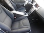 Volvo V60 1.6 T3 MOMENTUM