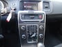 Volvo V60 1.6 T3 MOMENTUM