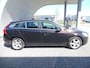 Volvo V60 1.6 T3 MOMENTUM