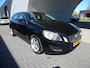 Volvo V60 1.6 T3 MOMENTUM