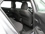 Peugeot e-2008 EV Active Pack 50 kWh | Apple Carplay & Android Auto | Cruise Control | Keyless Start | Lane Assist | Navigatie | DAB |