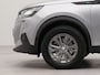 Peugeot e-2008 EV Active Pack 50 kWh | Apple Carplay & Android Auto | Cruise Control | Keyless Start | Lane Assist | Navigatie | DAB |