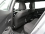 Peugeot e-2008 EV Active Pack 50 kWh | Apple Carplay & Android Auto | Cruise Control | Keyless Start | Lane Assist | Navigatie | DAB |