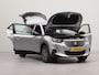 Peugeot e-2008 EV Active Pack 50 kWh | Apple Carplay & Android Auto | Cruise Control | Keyless Start | Lane Assist | Navigatie | DAB |