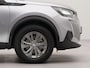 Peugeot e-2008 EV Active Pack 50 kWh | Apple Carplay & Android Auto | Cruise Control | Keyless Start | Lane Assist | Navigatie | DAB |