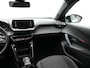Peugeot e-2008 EV Active Pack 50 kWh | Apple Carplay & Android Auto | Cruise Control | Keyless Start | Lane Assist | Navigatie | DAB |