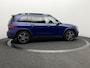 Mercedes-Benz GLB 200 Business Solution AMG | Panoramadak | Sfeerverlichting | All-season