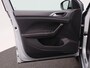 Volkswagen T-Cross 1.0 TSi 110 Pk Automaat R-Line | Stoelverwarming | Camera | Adaptive Cruise | Navigatie | Climatronic | CarPlay | 17 inch | 94.155 Km !!