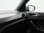 Volkswagen T-Cross 1.0 TSi 110 Pk Automaat R-Line | Stoelverwarming | Camera | Adaptive Cruise | Navigatie | Climatronic | CarPlay | 17 inch | 94.155 Km !!