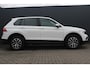 Volkswagen Tiguan 1.4 TSI eHybrid R-Line Business+ | Incl. 12 Maanden garantie | Stoelverwarming | Stuurverwarming | Adaptieve cruise | Apple Carplay/Android Auto | Memory seats | Navigatie | Parkeersensoren | Parkeercamera | Trekhaak |