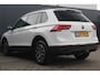 Volkswagen Tiguan 1.4 TSI eHybrid R-Line Business+ | Incl. 12 Maanden garantie | Stoelverwarming | Stuurverwarming | Adaptieve cruise | Apple Carplay/Android Auto | Memory seats | Navigatie | Parkeersensoren | Parkeercamera | Trekhaak |