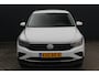 Volkswagen Tiguan 1.4 TSI eHybrid R-Line Business+ | Incl. 12 Maanden garantie | Stoelverwarming | Stuurverwarming | Adaptieve cruise | Apple Carplay/Android Auto | Memory seats | Navigatie | Parkeersensoren | Parkeercamera | Trekhaak |
