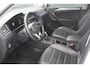 Volkswagen Tiguan 1.4 TSI eHybrid R-Line Business+ | Incl. 12 Maanden garantie | Stoelverwarming | Stuurverwarming | Adaptieve cruise | Apple Carplay/Android Auto | Memory seats | Navigatie | Parkeersensoren | Parkeercamera | Trekhaak |