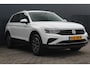 Volkswagen Tiguan 1.4 TSI eHybrid R-Line Business+ | Incl. 12 Maanden garantie | Stoelverwarming | Stuurverwarming | Adaptieve cruise | Apple Carplay/Android Auto | Memory seats | Navigatie | Parkeersensoren | Parkeercamera | Trekhaak |