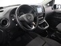 Mercedes-Benz Vito 116 CDI | AUT. | L1 | INRICHTING LAADRUIMTE | DISTRONIC PLUS | LED KOPLAMPEN | TREKHAAK | ZIJRUIT | CLIMATE CONTROL | 2-ZITS | STOELVERWARMING | CERTIFIED