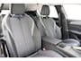 Peugeot e-308 Allure EV 54 kWh 100% Elektrisch | Adaptive Cruise Control | Climate Control | Camera | Navigatie | Apple Carplay & Android Auto | Full LED |18'' Lichtmetalen velgen