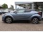 Toyota C-HR / C-HR+ 2.0 HYBRID STYLE STOEL\STUUR&WISSERVERW. KEYLESS DODEHOEKDETECTIE LED APPLE/ANDRIOD 18"LM-VELGEN AD-CRUISE