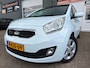 Kia Venga 1.6 CVVT Super Pack van 1ste Eig in automaat en elec panoramadak en navigatie en bluetooth en airco