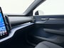 Volvo EX30 Extended Range Plus Europa / Elektr. Stoelen / Getint Glas / Stoel + Stuurw. Verwarming / ACC / BLIS / Harman&Kardon Audio / Elektr. Achterklep / PDC + Camera /